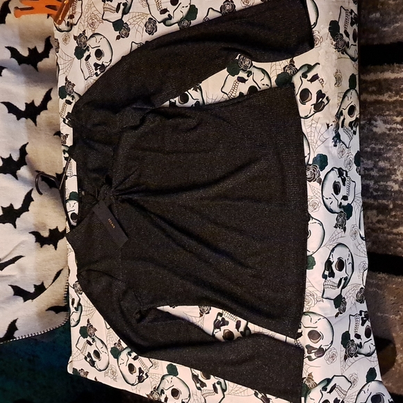 Pretty L/S Cutout Top Sz L Eclair - Picture 1 of 5